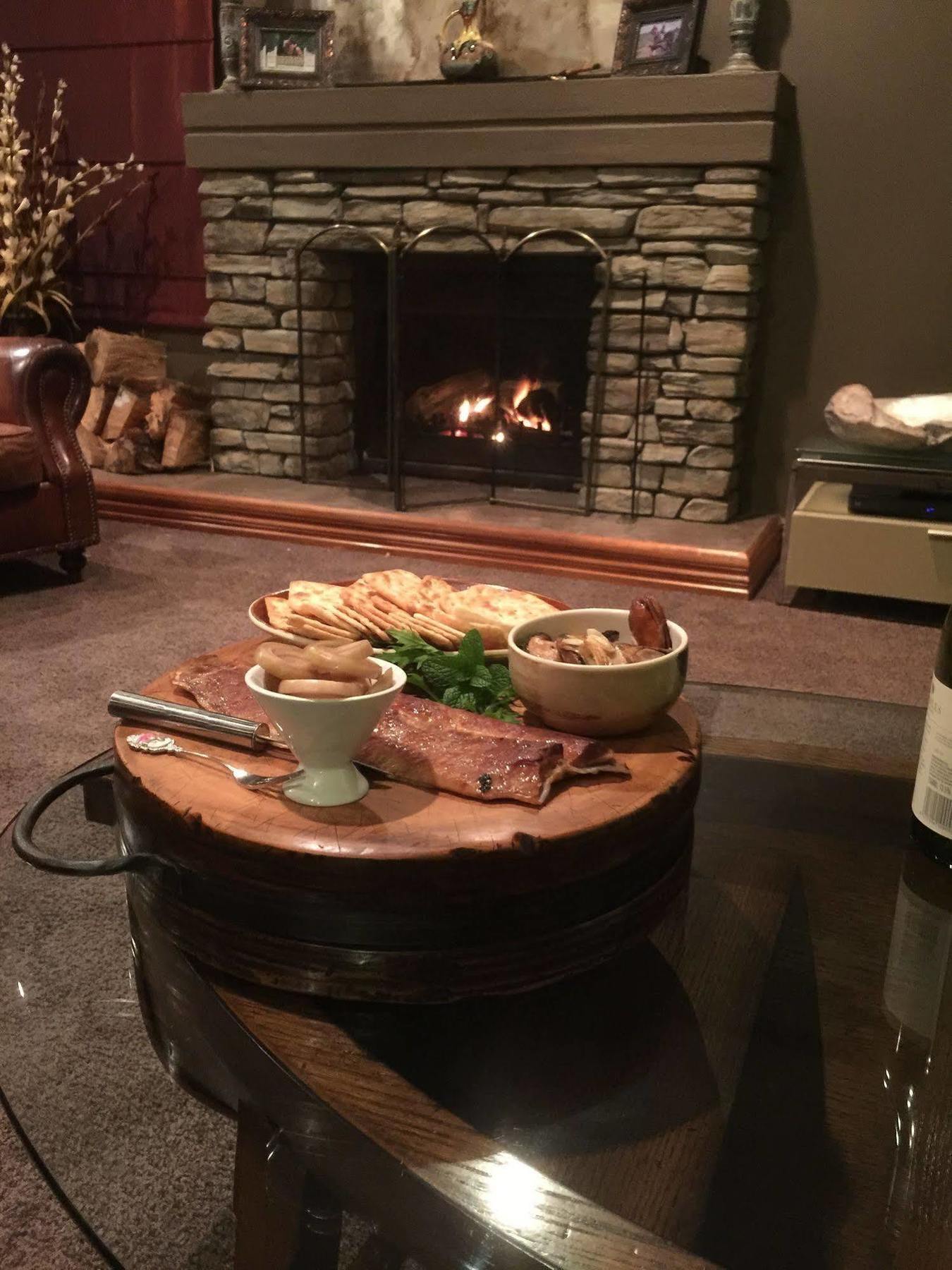 The Flying Trout Boutique Lodge Таупо Екстериор снимка